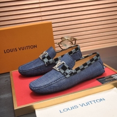 Louis Vuitton Low Shoes